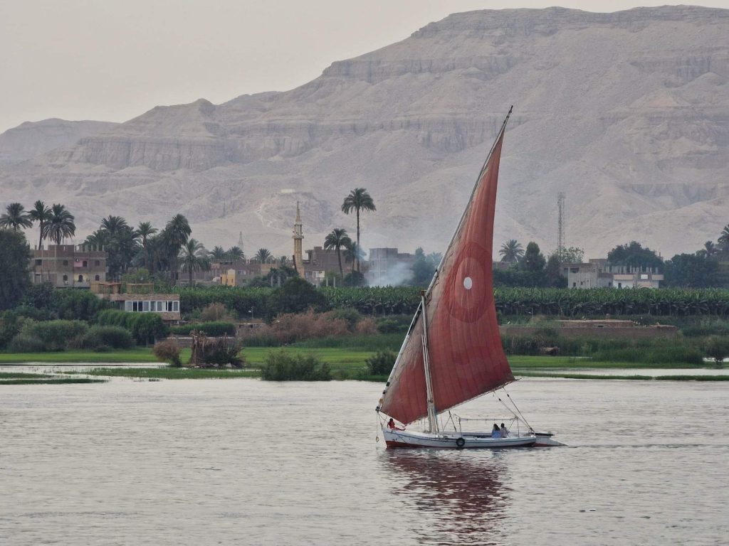 Feluccas – The tradional Egyptian boat
